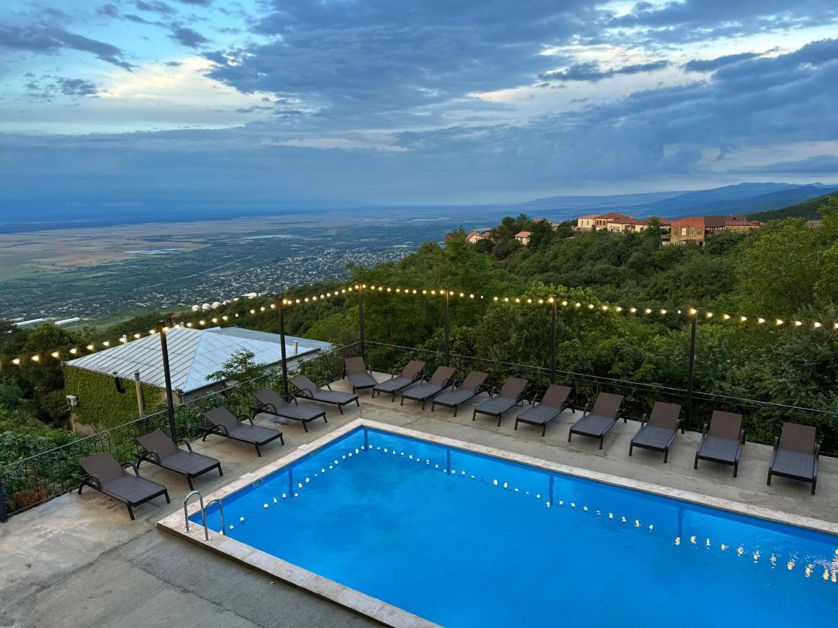 Boutique Hotel BelleVue Sighnaghi Extérieur photo
